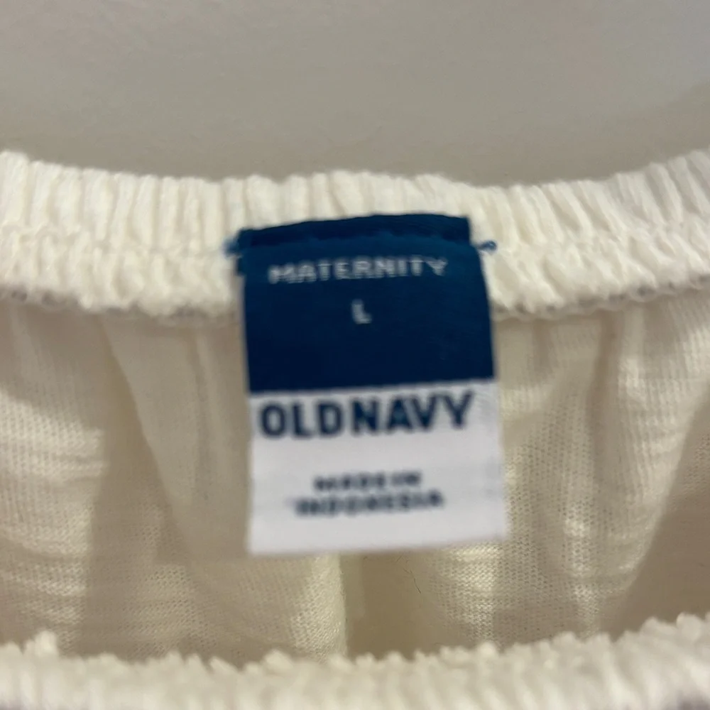 Old Navy Maternity Cream Peasant Blouse Puff Sleeve Cottagecore Top Size L